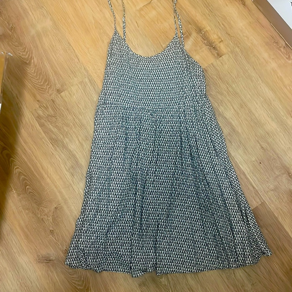 Old Navy Black and White Pattern Dress